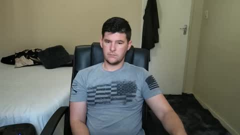 ask me lol online show from September 22, 2025, 6:04 am