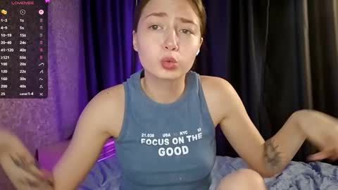 Snapshot of brendelle chatting on March 31, 2026, 5:08 am Mia online show from March 31, 2026, 5:08 am