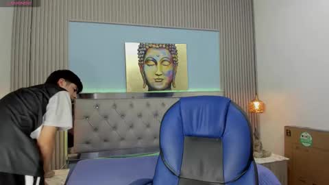 Esteban online show from December 14, 2025, 10:20 am