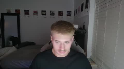 BrentBarbasol online show from November 10, 2025, 4:33 am