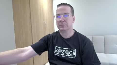 Brett online show from November 16, 2025, 12:44 pm