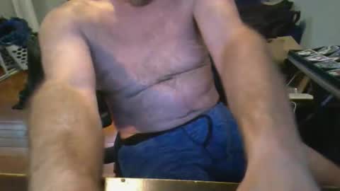 Snapshot of brettsky chatting on April 30, 2026, 8:48 pm hey online show from April 30, 2026, 8:48 pm