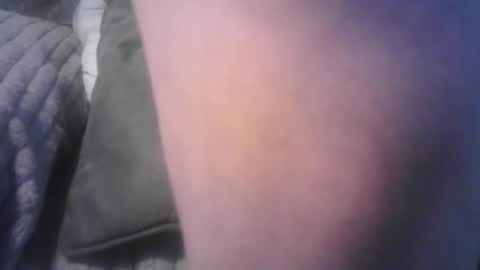 raining down on me online show from October 31, 2025, 11:06 pm