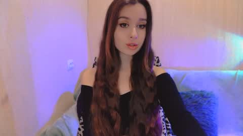 bri_fox online show from January 24, 2025, 7:39 pm