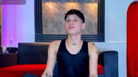 brian_hotof1 online show from May 17, 2026, 12:12 pm