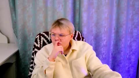 brian_mils online show from January 19, 2026, 12:09 pm