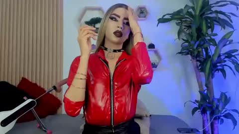 briana_white online show from September 23, 2025, 5:16 pm