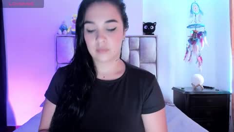     online show from November 12, 2025, 6:41 pm