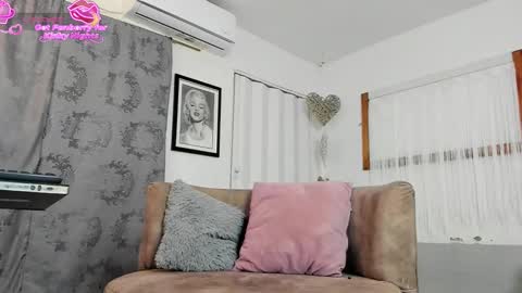 briana online show from February 2, 2026, 12:26 pm