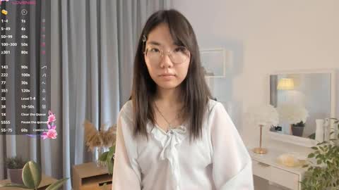 Hanna online show from September 13, 2025, 3:12 pm