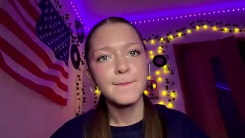 bridgettmajchrzak online show from April 23, 2026, 5:59 pm