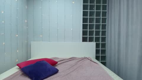 Heather online show from February 26, 2026, 11:15 pm