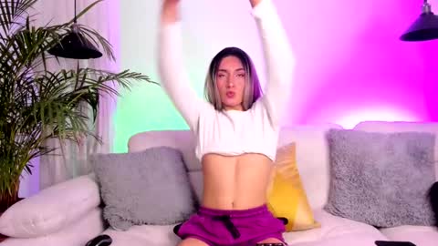 Snapshot of brihanna19 chatting on February 21, 2026, 1:34 pm Brihanna online show from February 21, 2026, 1:34 pm