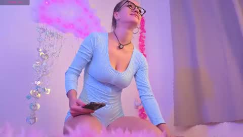 brilliant_barbe online show from July 19, 2026, 7:01 am
