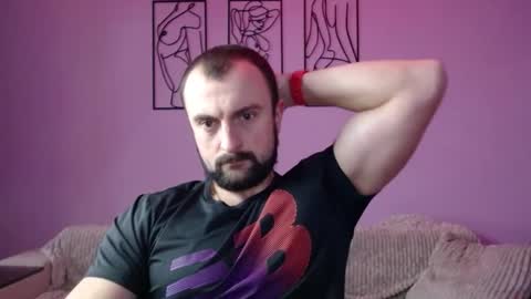 brindlefly69 online show from December 19, 2024, 11:29 am