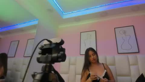 Britania Antonelli online show from June 14, 2026, 12:18 pm
