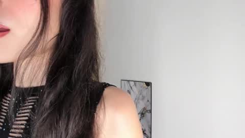 Snapshot of britany__lenox chatting on September 19, 2025, 2:46 am britany lenox online show from September 19, 2025, 2:46 am