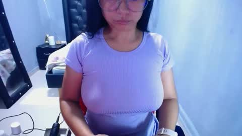 britanyx1 online show from February 13, 2026, 2:24 pm