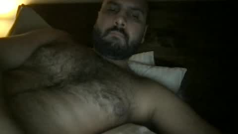 britishlad2019 online show from April 28, 2026, 12:31 am