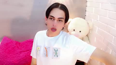 Snapshot of britney_ortega chatting on October 11, 2025, 8:18 pm britney_ortega online show from October 11, 2025, 8:18 pm