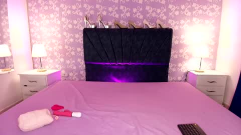 Snapshot of britneysweet_ chatting on June 5, 2026, 7:41 pm BritneySweet online show from June 5, 2026, 7:41 pm