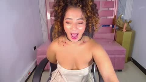 BRITANY online show from April 9, 2026, 8:25 pm