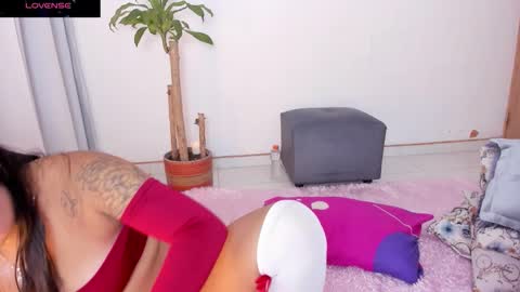 brittany online show from October 25, 2025, 9:06 am