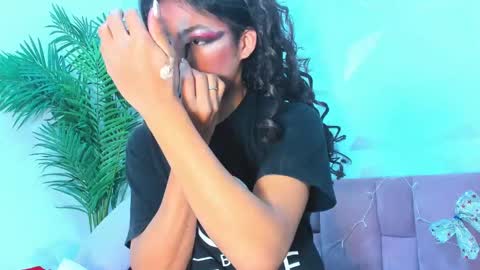 BRIYIT     online show from December 10, 2024, 12:38 pm