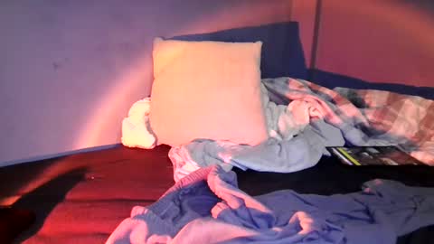 Bradyn online show from June 16, 2026, 9:39 pm