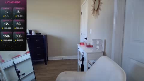 Snapshot of brookebee27 chatting on December 31, 2024, 8:02 pm brookebee online show from December 31, 2024, 8:02 pm