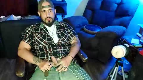 brownboyt online show from May 15, 2026, 8:16 pm