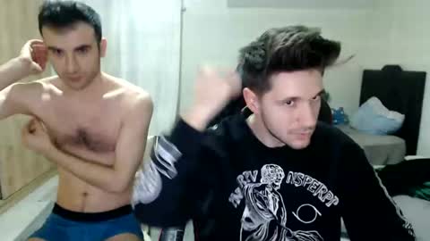 Snapshot of brownhaiir chatting on December 8, 2024, 6:22 am brownhaiir online show from December 8, 2024, 6:22 am