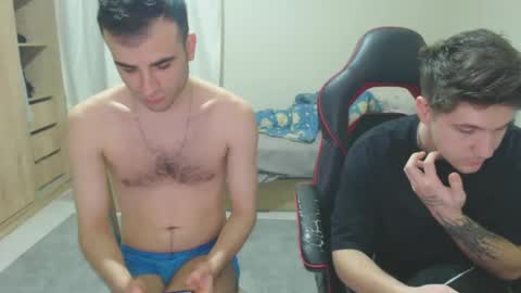 Snapshot of brownhaiir chatting on January 26, 2025, 2:41 pm brownhaiir online show from January 26, 2025, 2:41 pm