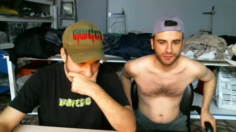 Snapshot of brownhaiir chatting on October 3, 2025, 3:36 am brownhaiir online show from October 3, 2025, 3:36 am