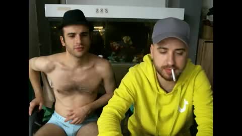 Snapshot of brownhaiir chatting on October 19, 2025, 11:16 pm brownhaiir online show from October 19, 2025, 11:16 pm