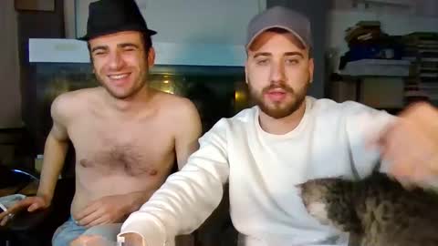 Snapshot of brownhaiir chatting on October 31, 2025, 11:06 pm brownhaiir online show from October 31, 2025, 11:06 pm