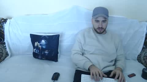 Snapshot of brownhaiir chatting on November 19, 2025, 10:15 am brownhaiir online show from November 19, 2025, 10:15 am