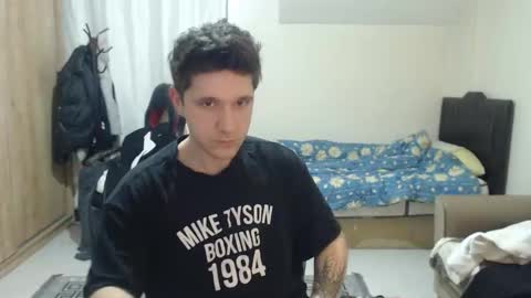 Snapshot of brownhaiir chatting on March 26, 2026, 8:36 pm brownhaiir online show from March 26, 2026, 8:36 pm