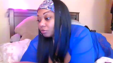 brownroundrenee online show from November 14, 2025, 11:20 am