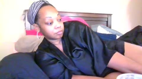 brownroundrenee online show from June 13, 2026, 10:35 am