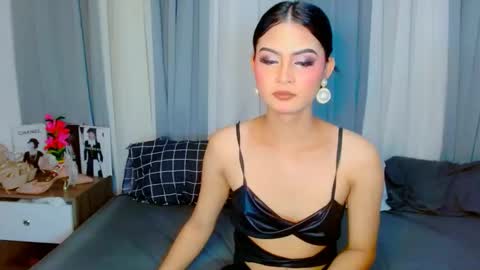 Snapshot of brownsausageroberta chatting on September 11, 2025, 5:29 am Roberta  GODDESS OF PLEASURE AND SEXUALDESIRE   online show from September 11, 2025, 5:29 am