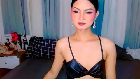 Snapshot of brownsausageroberta chatting on September 12, 2025, 9:09 am Roberta  GODDESS OF PLEASURE AND SEXUALDESIRE   online show from September 12, 2025, 9:09 am