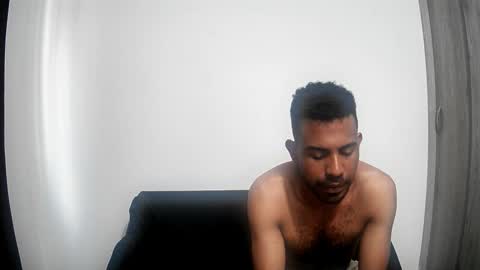 bruce_1111 online show from March 19, 2026, 8:13 pm