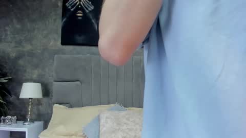 Bruce Hans online show from November 27, 2025, 12:07 pm