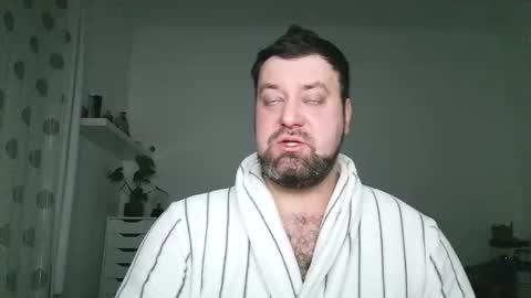 Snapshot of brucemf chatting on December 2, 2025, 5:30 pm Bruce online show from December 2, 2025, 5:30 pm