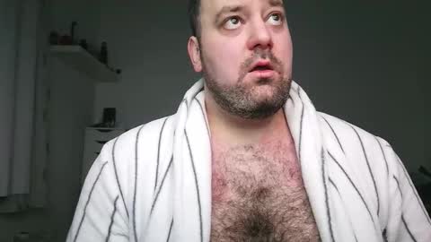 Snapshot of brucemf chatting on February 17, 2026, 6:58 pm Bruce online show from February 17, 2026, 6:58 pm