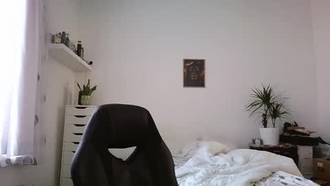 Snapshot of brucemf chatting on March 15, 2026, 12:00 pm Bruce online show from March 15, 2026, 12:00 pm