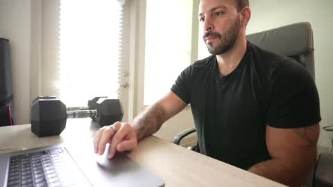 Snapshot of brucestryker chatting on January 11, 2025, 5:51 pm onlyfans BRUCESTRYKER online show from January 11, 2025, 5:51 pm