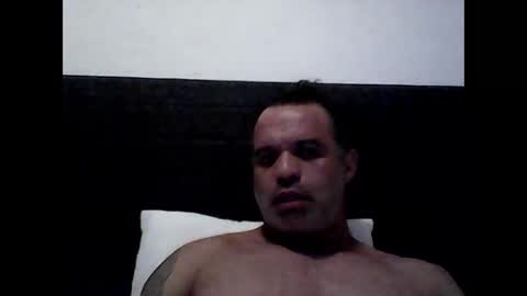Snapshot of brueinin chatting on November 2, 2025, 9:17 pm brueinin online show from November 2, 2025, 9:17 pm