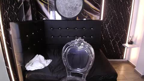 Bruja SCarlata online show from October 6, 2025, 10:12 am